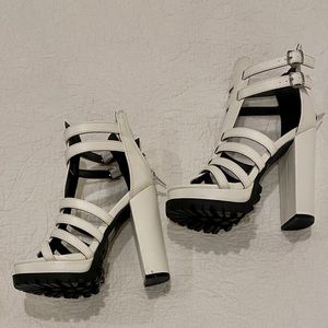 White open-toed strappy heels size 5.5 NWOT
